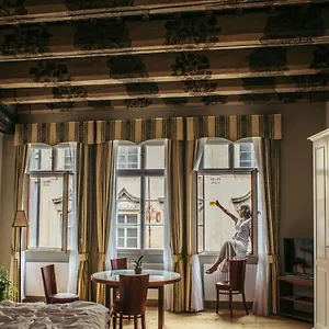 https://residence-thunovska.praguehotelsweb.com