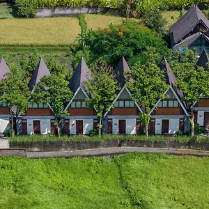 https://kanhara-villas-by-pramana-villas.ubudhotelsnow.com
